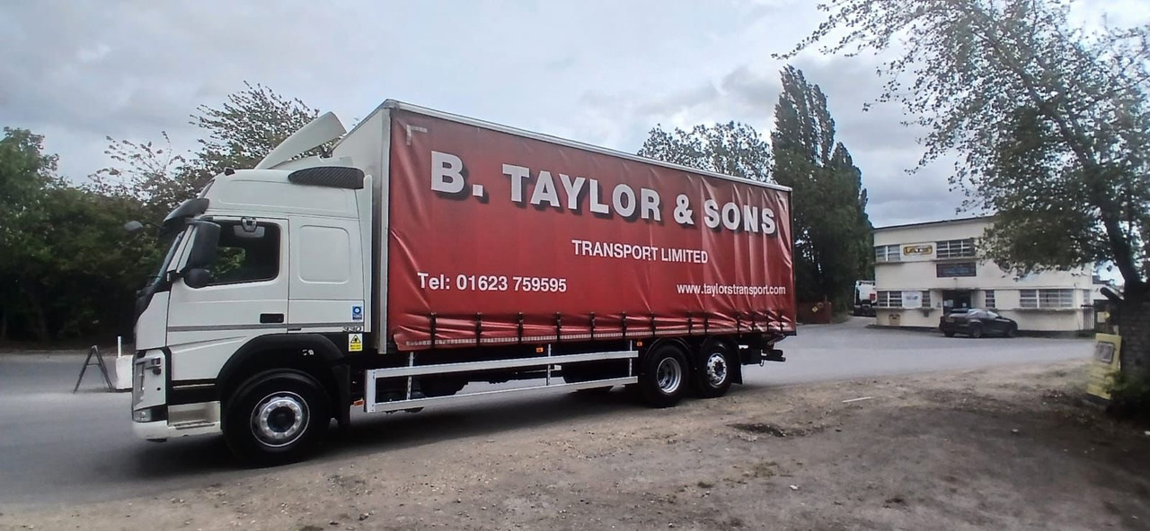 Plachtový nákladní auto 2016 Volvo FM 330 Curtainside Truck: obrázek 16