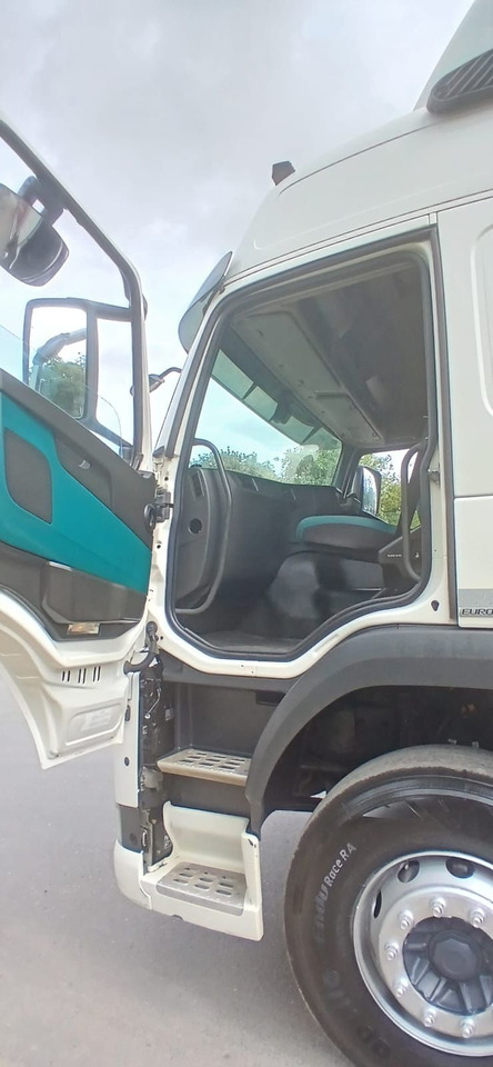 Plachtový nákladní auto 2016 Volvo FM 330 Curtainside Truck: obrázek 27