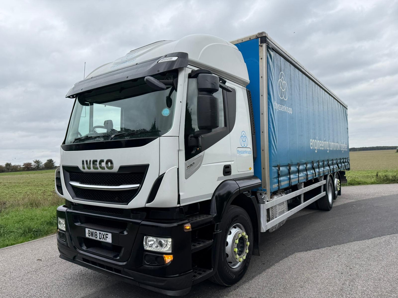 2018 Iveco Eurocargo Curtainsider - Plachtový nákladní auto: obrázek 4 2018 Iveco Eurocargo Curtainsider - Plachtový nákladní auto: obrázek 4
