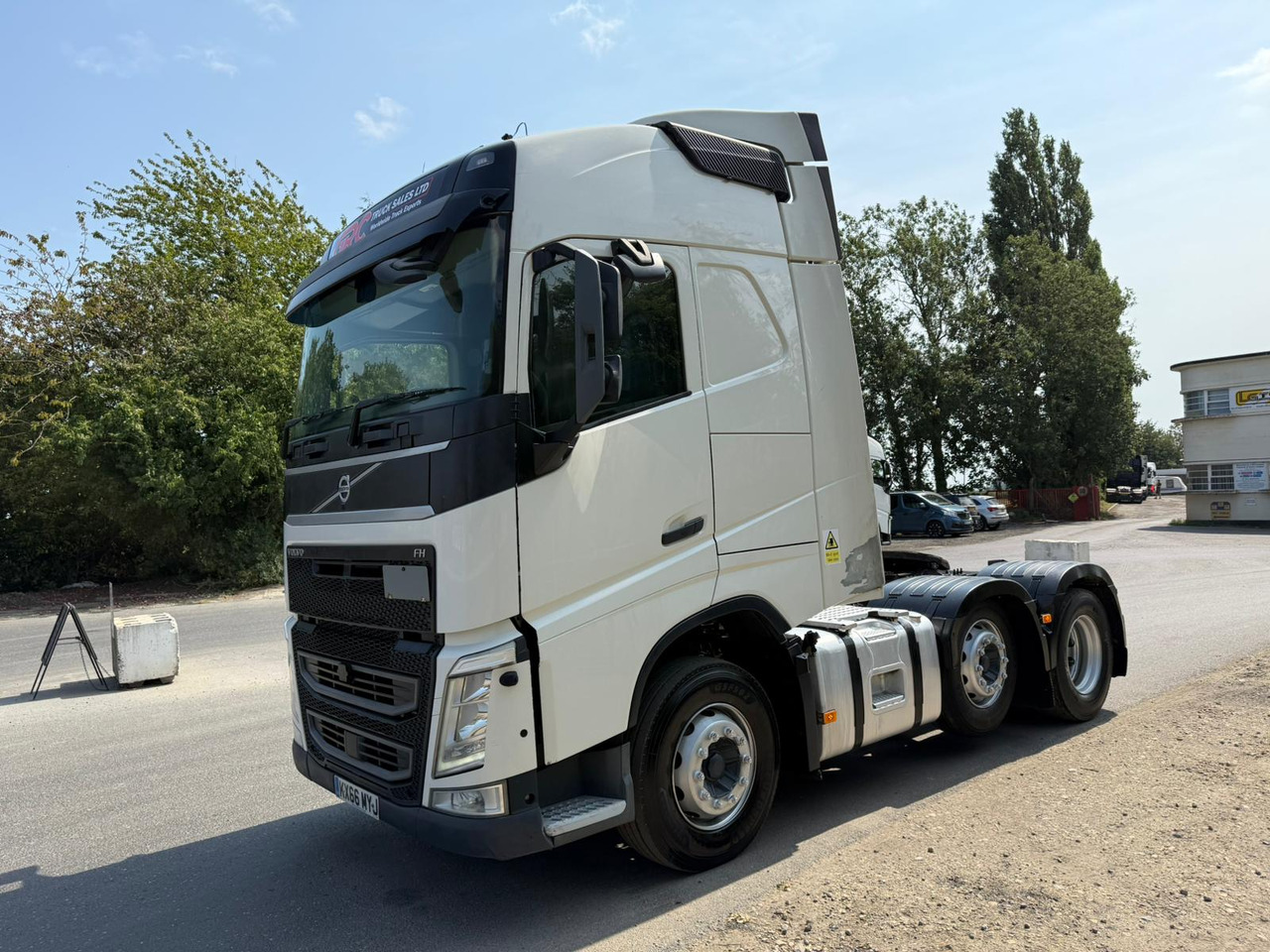 2016 Volvo FH 460 Tractor Unit - Tahač: obrázek 3 2016 Volvo FH 460 Tractor Unit - Tahač: obrázek 3