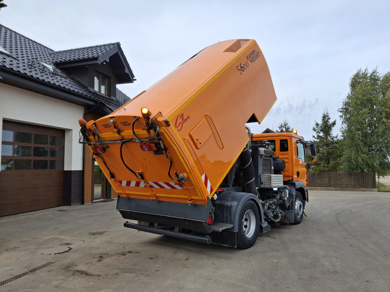 Zametací vůz MAN TGM 18.250 Zamiatarka Kupper Weisser BROCK 2 Motoren Szczotki L/R PM10 Odchwaszczarka: obrázek 9