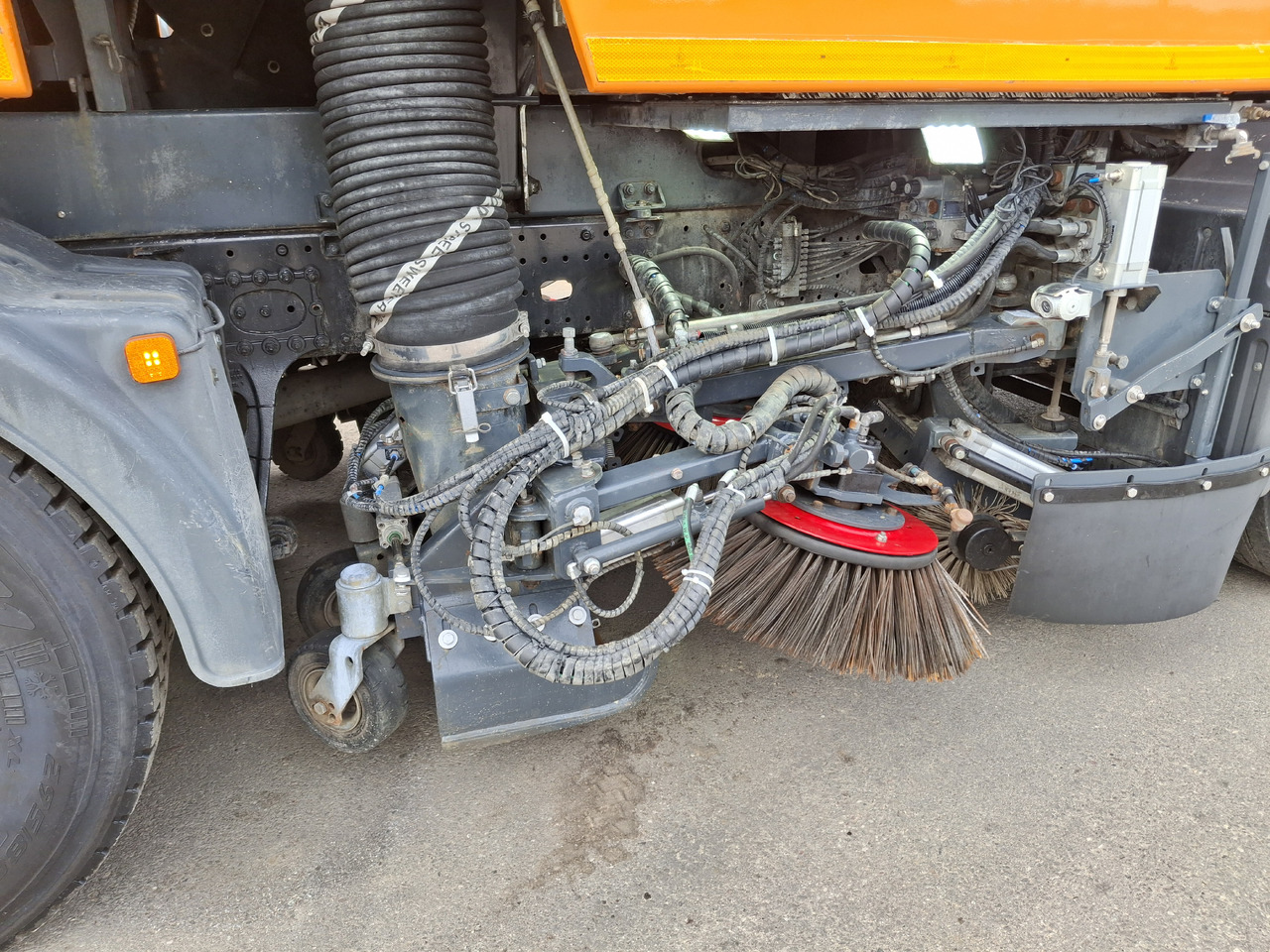 Zametací vůz MAN TGM 18.250 Zamiatarka Kupper Weisser BROCK 2 Motoren Szczotki L/R PM10 Odchwaszczarka: obrázek 11