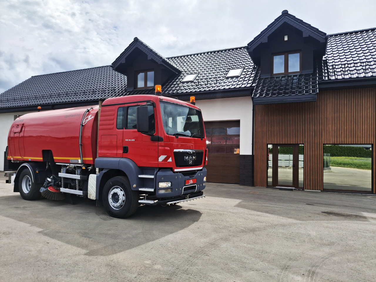 MAN TGS 18.320 Zamiatarka Kehrmaschine BUCHER 2 Motoren Karcher Szczotki L/R - Zametací vůz: obrázek 1 MAN TGS 18.320 Zamiatarka Kehrmaschine BUCHER 2 Motoren Karcher Szczotki L/R - Zametací vůz: obrázek 1