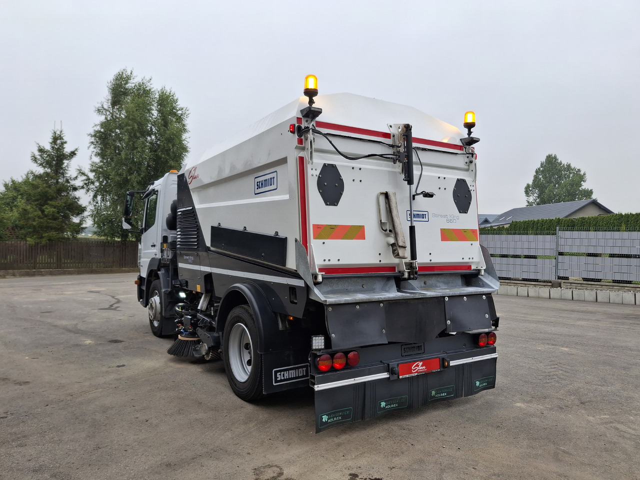 MERCEDES-BENZ Atego 1523 Zamiatarka Kehrmaschine Schmidt Street King 660 Euro 6 PM10 2 Motoren Szczotki L/R 2016r - Zametací vůz: obrázek 3 MERCEDES-BENZ Atego 1523 Zamiatarka Kehrmaschine Schmidt Street King 660 Euro 6 PM10 2 Motoren Szczotki L/R 2016r - Zametací vůz: obrázek 3