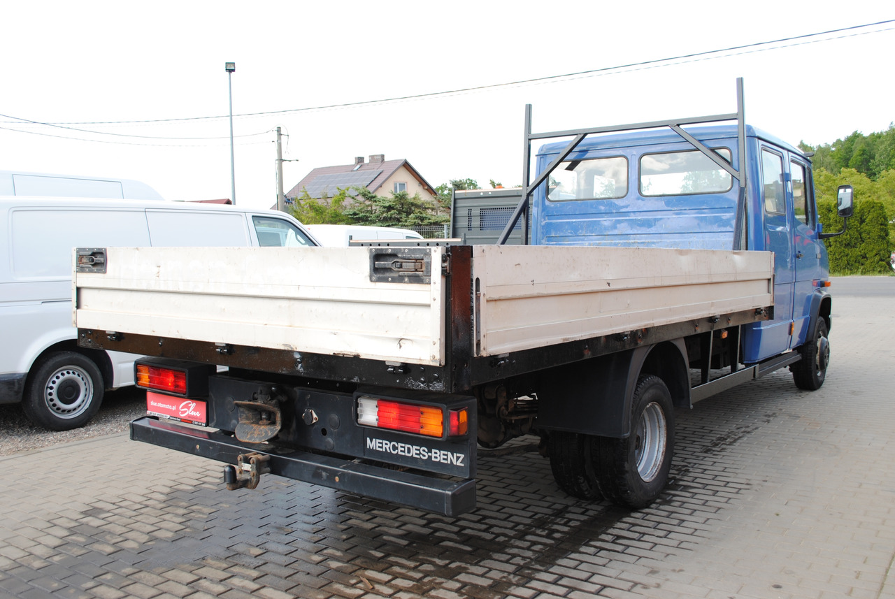 Mercedes-Benz 711D Doka Dubel Kabina Pritsche Doppelkabine - Nákladní automobil valníkový/ Plošinový: obrázek 4 Mercedes-Benz 711D Doka Dubel Kabina Pritsche Doppelkabine - Nákladní automobil valníkový/ Plošinový: obrázek 4