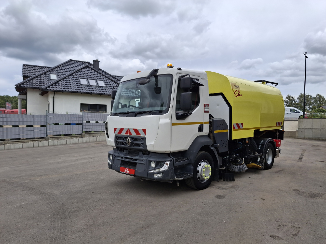 RENAULT D16 Zamiatarka Kehrmaschine SEMAT Zoeller FAUN Karcher Szczotki L/R Hydrostat Euro 6 PM10 Rura Do Liści - Zametací vůz: obrázek 3 RENAULT D16 Zamiatarka Kehrmaschine SEMAT Zoeller FAUN Karcher Szczotki L/R Hydrostat Euro 6 PM10 Rura Do Liści - Zametací vůz: obrázek 3