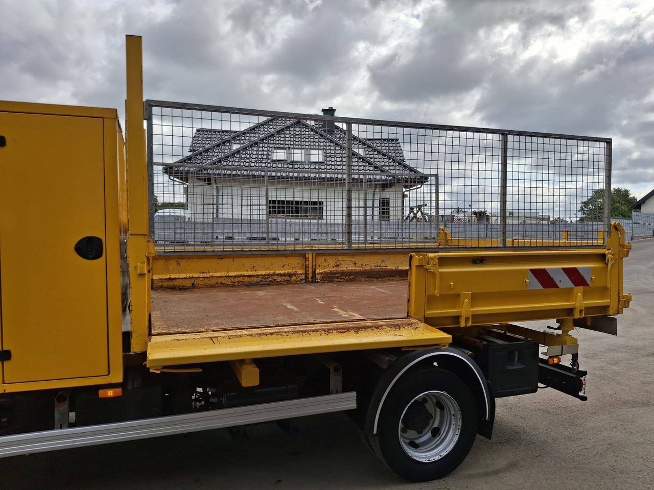 Sklápěč RENAULT D7.5 Wywrotka Kipper 3 Stronna 2015r 84 Tyś KM: obrázek 12 Sklápěč RENAULT D7.5 Wywrotka Kipper 3 Stronna 2015r 84 Tyś KM: obrázek 12