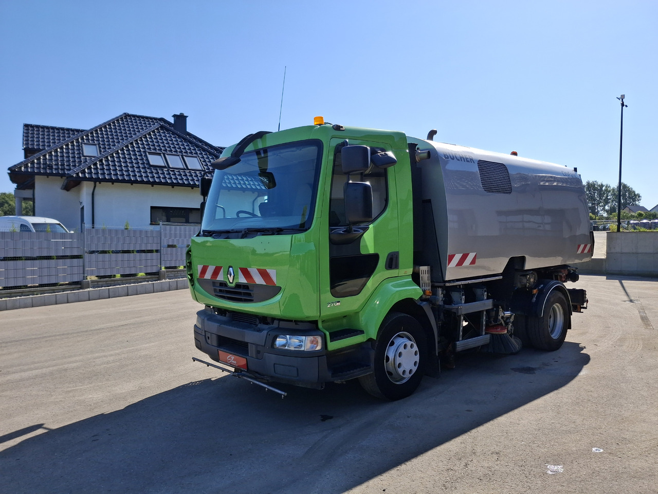 RENAULT Middlum 270 DXI Zamiatarka Kehrmaschine BUCHER Karcher L/R 2 Silniki 2 Motoren - Zametací vůz: obrázek 2 RENAULT Middlum 270 DXI Zamiatarka Kehrmaschine BUCHER Karcher L/R 2 Silniki 2 Motoren - Zametací vůz: obrázek 2