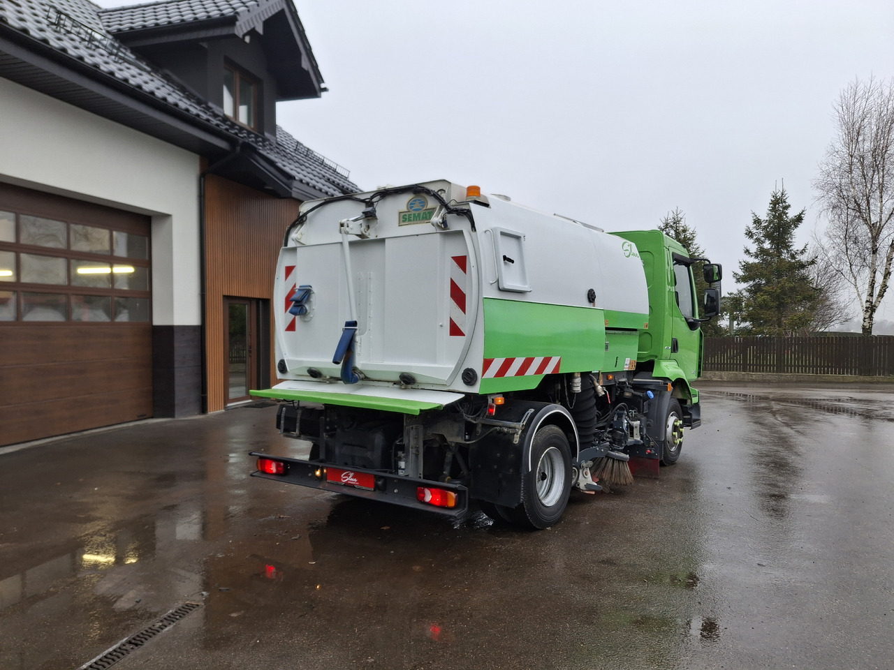 Renault Midlum 220 Zamiatarka Kehrmaschine 2 Motoren L/R EURO 5 Johnston SEMAT - Zametací vůz: obrázek 3 Renault Midlum 220 Zamiatarka Kehrmaschine 2 Motoren L/R EURO 5 Johnston SEMAT - Zametací vůz: obrázek 3