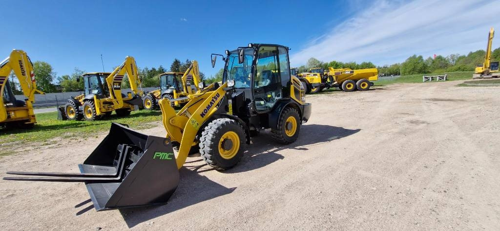 Komatsu WA 70 - Kolový nakladač: obrázek 2 Komatsu WA 70 - Kolový nakladač: obrázek 2