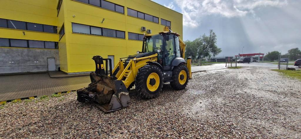 Komatsu WB 97 R-8 - Rýpadlo-nakladač: obrázek 4 Komatsu WB 97 R-8 - Rýpadlo-nakladač: obrázek 4
