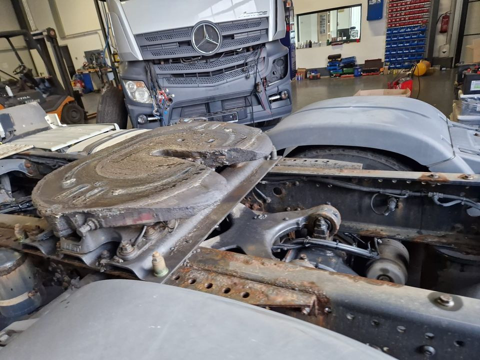 LKW Sattelkupplung Jost - Točnice pro Nákladní auto: obrázek 3 LKW Sattelkupplung Jost - Točnice pro Nákladní auto: obrázek 3