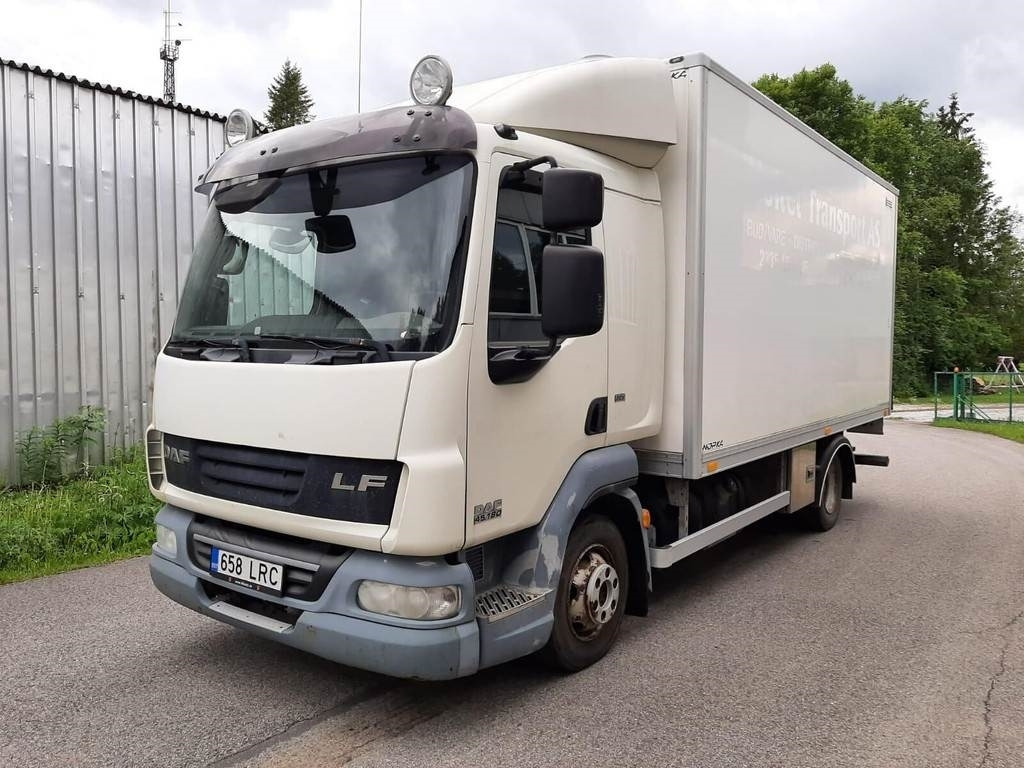 DAF FA 45.180 4X2 KITCHEN - Skříňový nákladní auto: obrázek 1 DAF FA 45.180 4X2 KITCHEN - Skříňový nákladní auto: obrázek 1