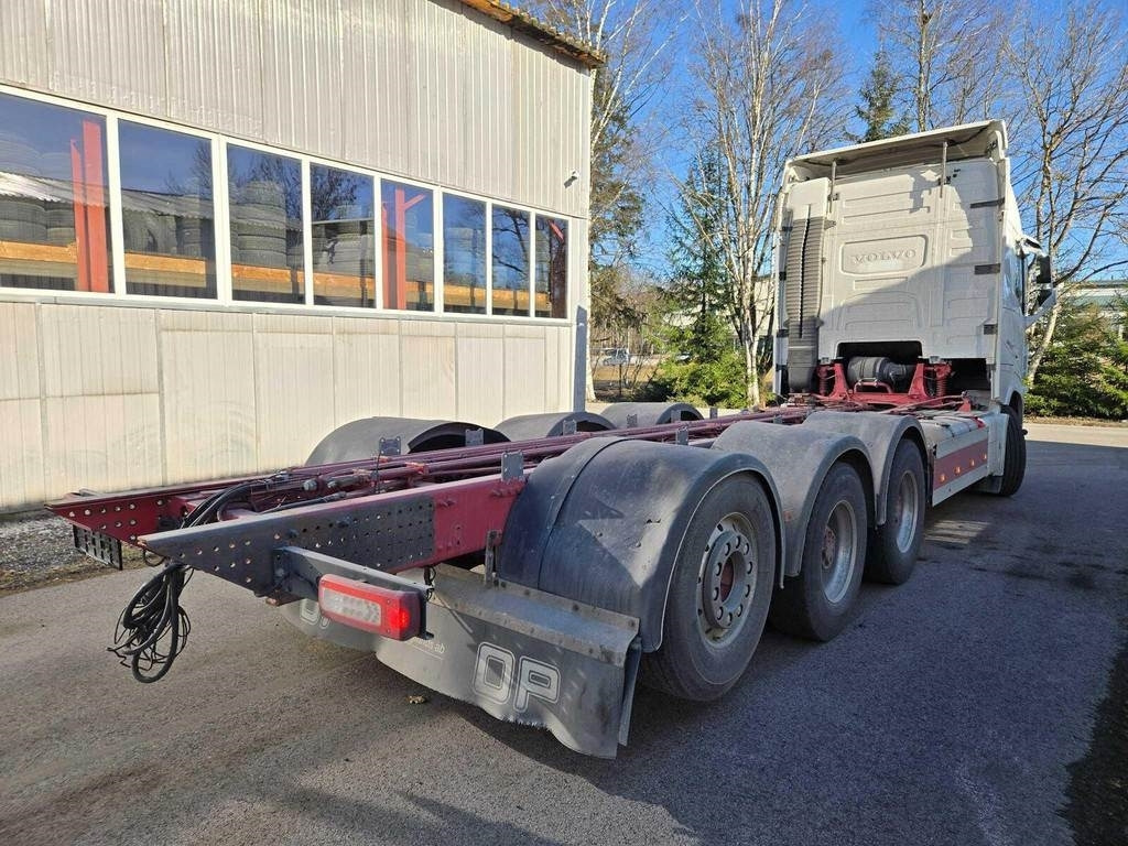 Volvo FH540 8X4 CHASSY - Podvozek s kabinou: obrázek 4 Volvo FH540 8X4 CHASSY - Podvozek s kabinou: obrázek 4