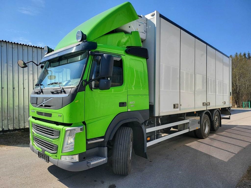 Volvo FM410 6X2 CARRIER SIDEOPENING  - Chladírenský nákladní automobil: obrázek 4 Volvo FM410 6X2 CARRIER SIDEOPENING  - Chladírenský nákladní automobil: obrázek 4