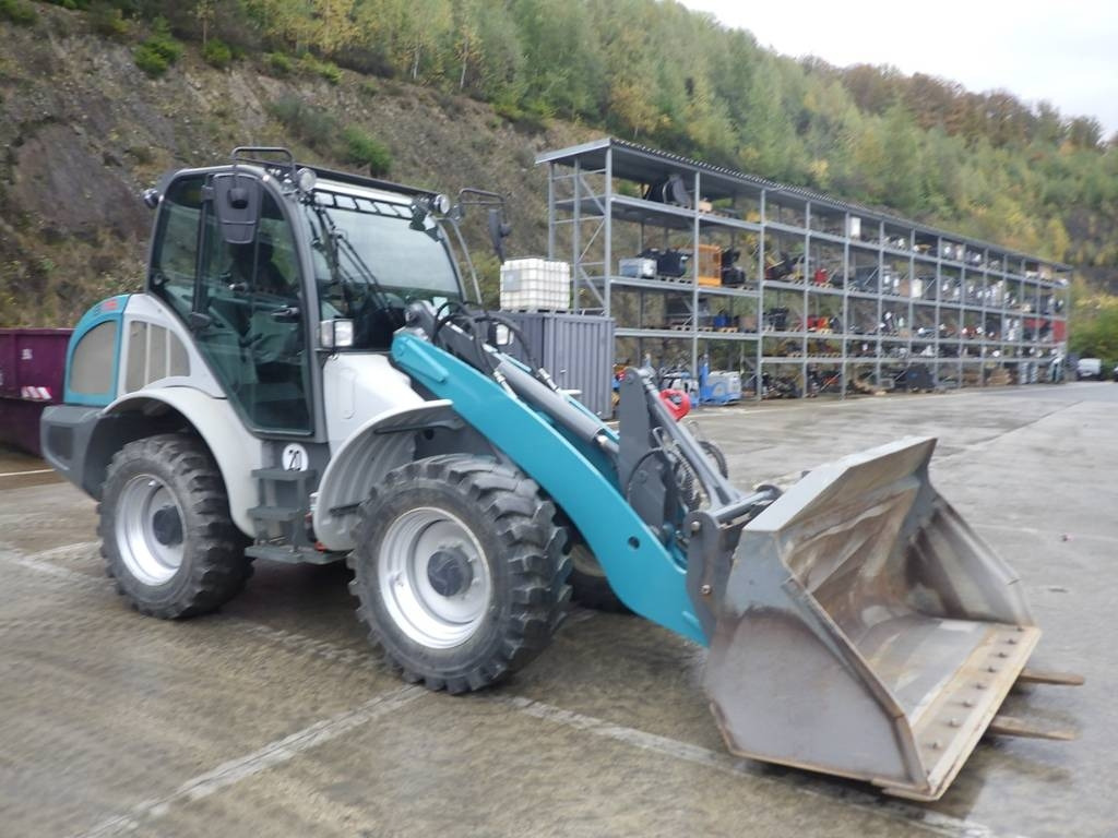 Kramer 8115  - Kolový nakladač: obrázek 5 Kramer 8115  - Kolový nakladač: obrázek 5