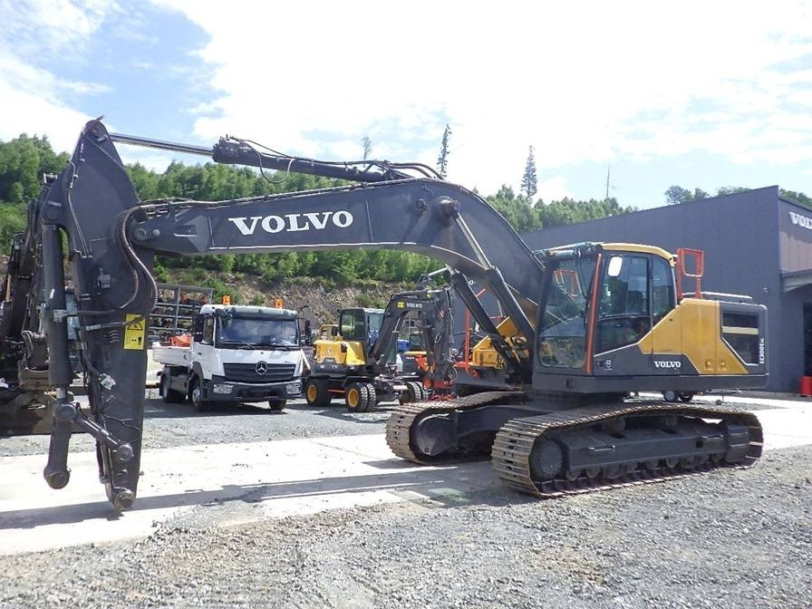 Volvo EC 300 E - Pásové rýpadlo: obrázek 1 Volvo EC 300 E - Pásové rýpadlo: obrázek 1