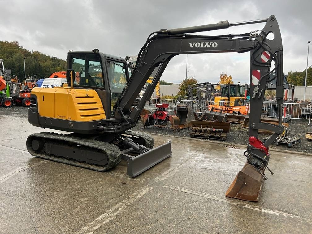 Volvo EC 55 C  - Mini rýpadlo: obrázek 3 Volvo EC 55 C  - Mini rýpadlo: obrázek 3