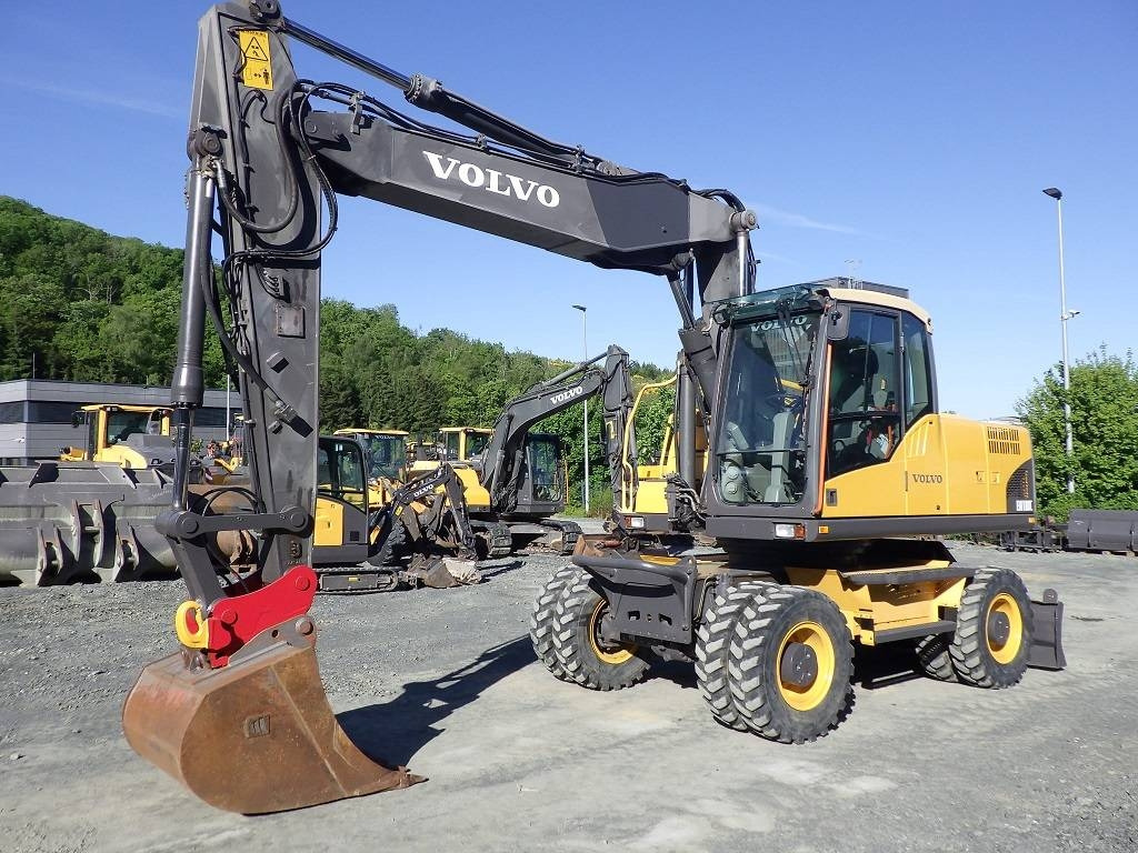 Volvo EW 180 C - Kolesové rýpadlo: obrázek 1 Volvo EW 180 C - Kolesové rýpadlo: obrázek 1