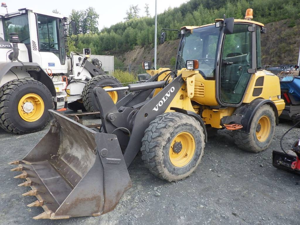 Volvo L 25 F - Kolový nakladač: obrázek 1 Volvo L 25 F - Kolový nakladač: obrázek 1