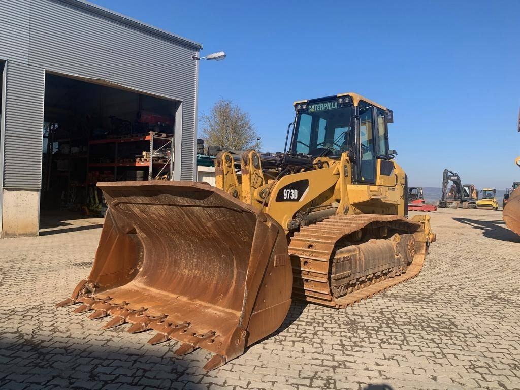 CAT 973 D - Pásový nakladač: obrázek 1 CAT 973 D - Pásový nakladač: obrázek 1