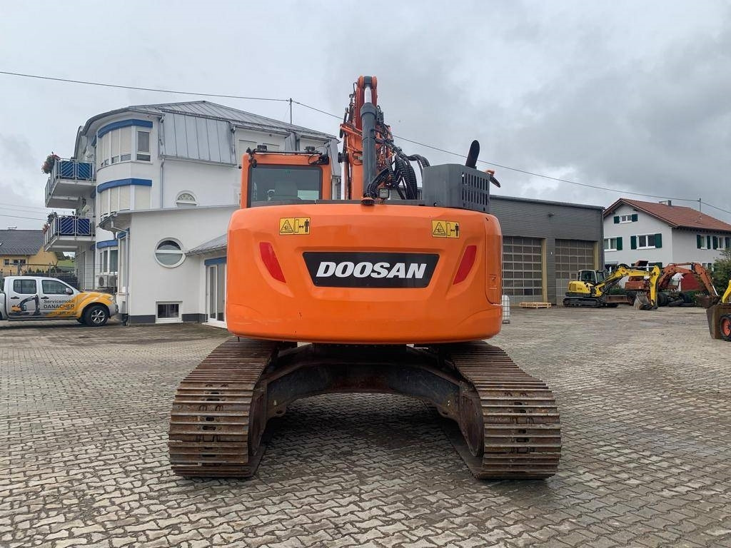 Doosan DX 235 LCR-5 - Pásové rýpadlo: obrázek 4 Doosan DX 235 LCR-5 - Pásové rýpadlo: obrázek 4