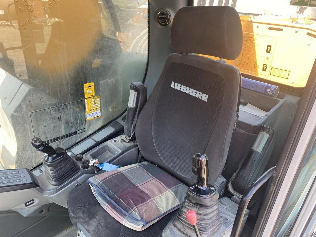 Pásové rýpadlo Liebherr R 976 HD: obrázek 10 Pásové rýpadlo Liebherr R 976 HD: obrázek 10