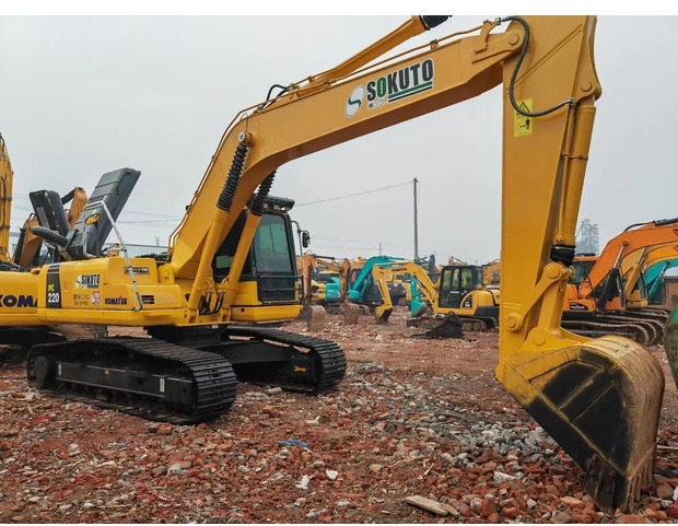2021 Komatsu PC220-8 - Pásové rýpadlo: obrázek 1 2021 Komatsu PC220-8 - Pásové rýpadlo: obrázek 1