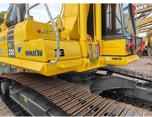 2022 Komatsu PC200-8 - Pásové rýpadlo: obrázek 3 2022 Komatsu PC200-8 - Pásové rýpadlo: obrázek 3