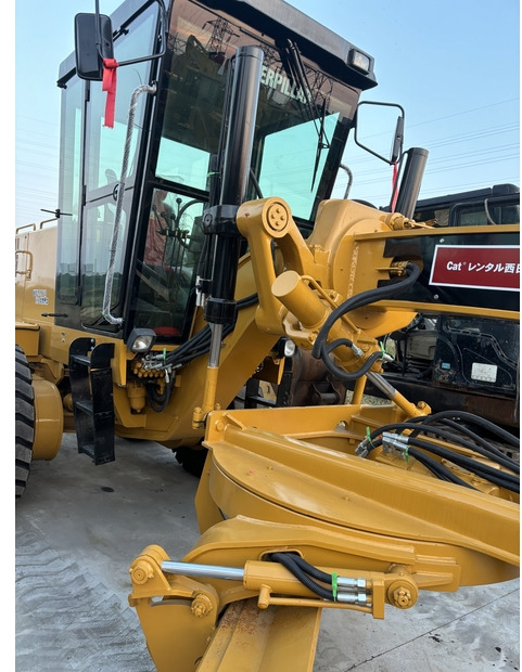 Grejdr 2023 Caterpillar 140K: obrázek 13