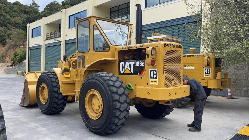 CAT 966 C - Kolový nakladač: obrázek 4 CAT 966 C - Kolový nakladač: obrázek 4