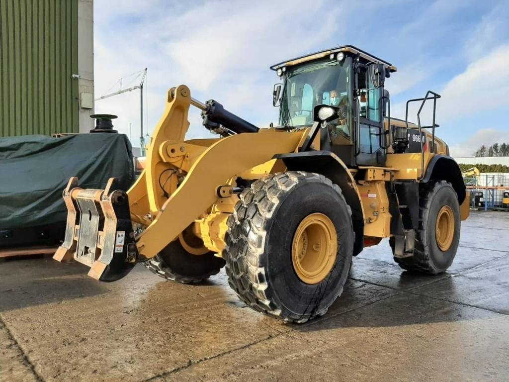 CAT 966MII - Kolový nakladač: obrázek 1 CAT 966MII - Kolový nakladač: obrázek 1