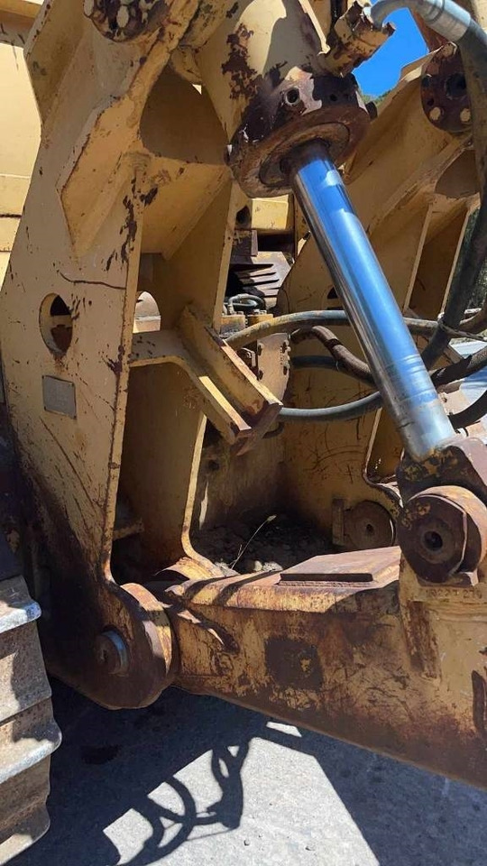 CAT D 8 K - Buldozer: obrázek 4 CAT D 8 K - Buldozer: obrázek 4