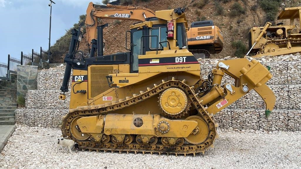 Buldozer CAT D 9 N: obrázek 6