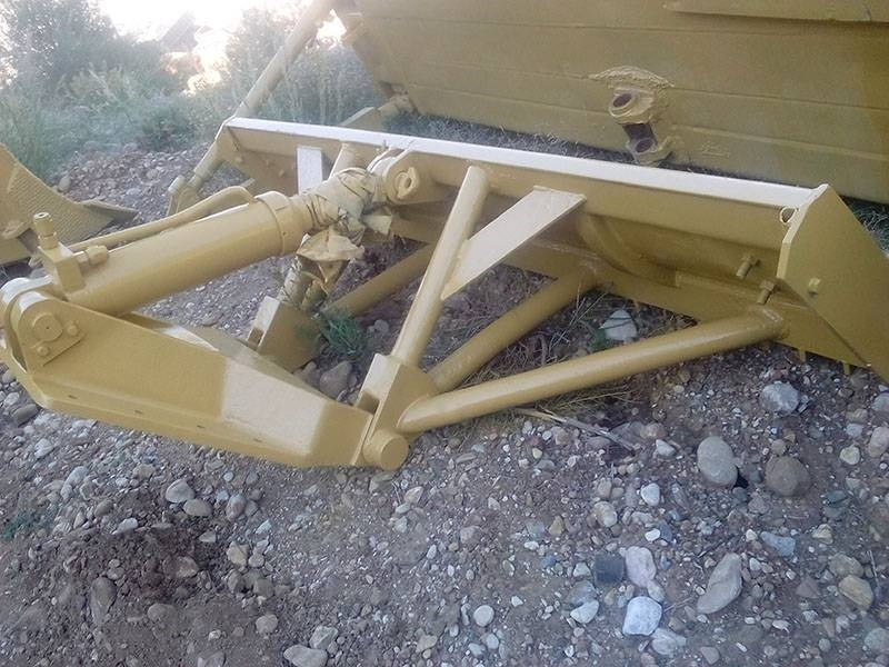 CAT ΜΑΧΑΙΡΙ ΓΙΑ GRADER 140G, 140H - Radlice pro Stavební technika: obrázek 2 CAT ΜΑΧΑΙΡΙ ΓΙΑ GRADER 140G, 140H - Radlice pro Stavební technika: obrázek 2