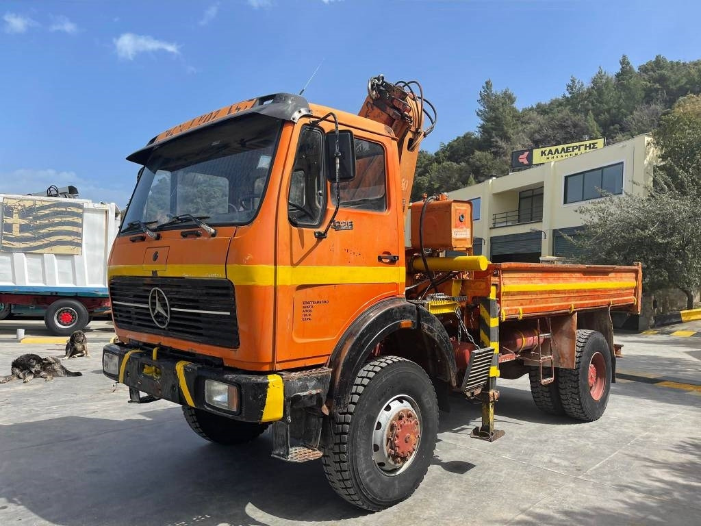 Mercedes-Benz 1626K - Auto s hydraulickou rukou: obrázek 2 Mercedes-Benz 1626K - Auto s hydraulickou rukou: obrázek 2