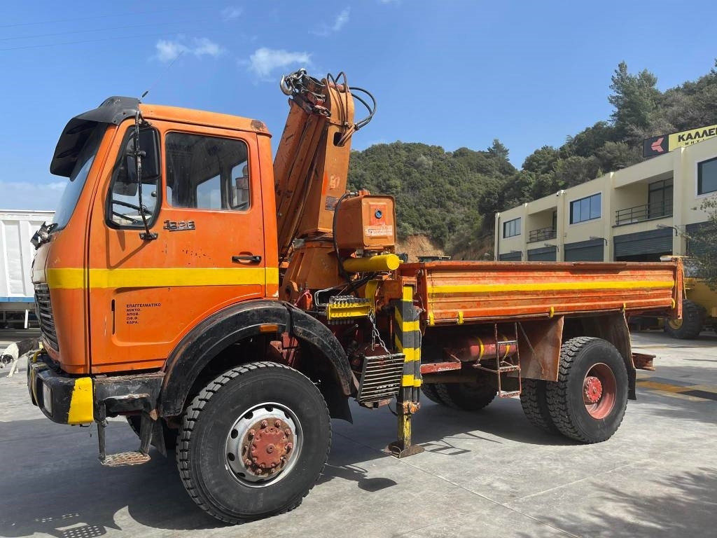 Mercedes-Benz 1626K - Auto s hydraulickou rukou: obrázek 4 Mercedes-Benz 1626K - Auto s hydraulickou rukou: obrázek 4