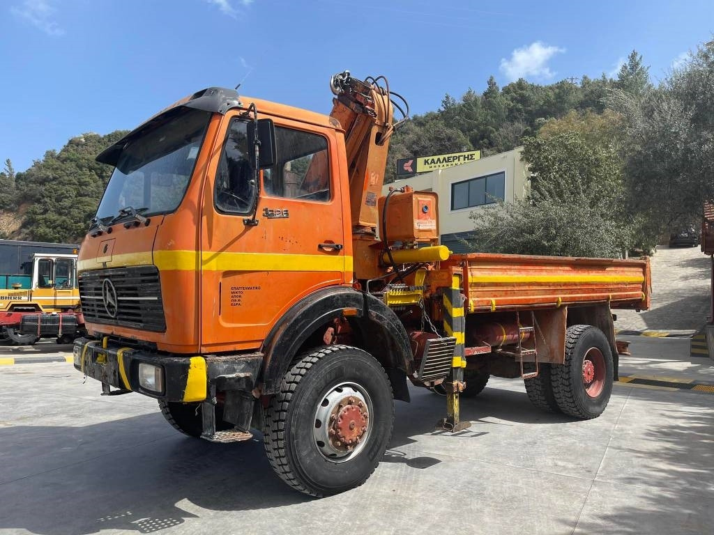 Mercedes-Benz 1626K - Auto s hydraulickou rukou: obrázek 3 Mercedes-Benz 1626K - Auto s hydraulickou rukou: obrázek 3