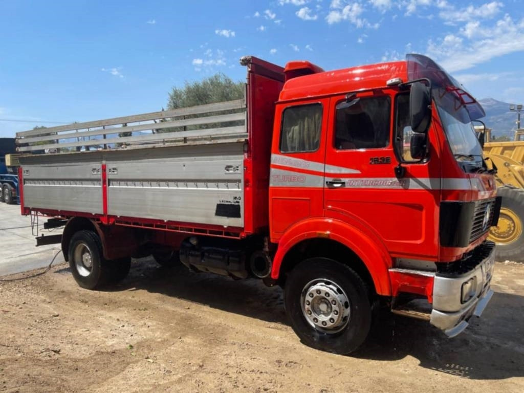 Mercedes-Benz 1638 - Nákladní automobil valníkový/ Plošinový: obrázek 3 Mercedes-Benz 1638 - Nákladní automobil valníkový/ Plošinový: obrázek 3