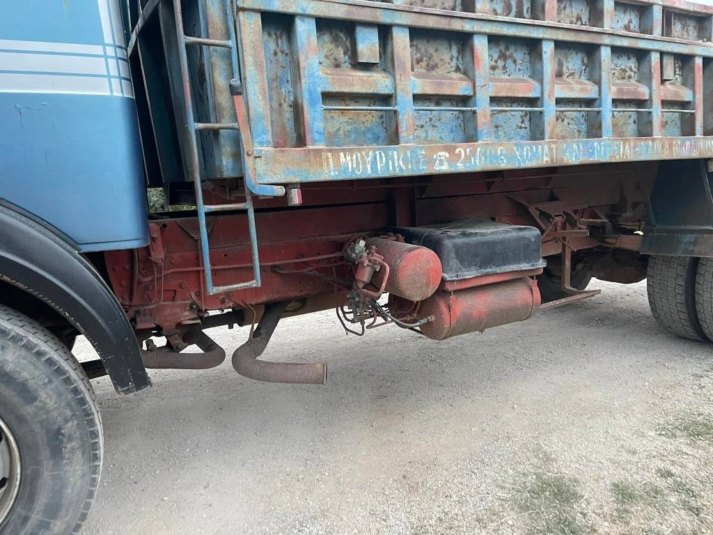 Sklápěč Mercedes-Benz 1932 4x2: obrázek 10