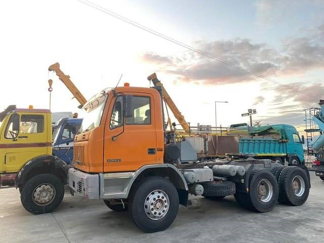 Tahač Astra HD7 64.42/7 6x4: obrázek 11