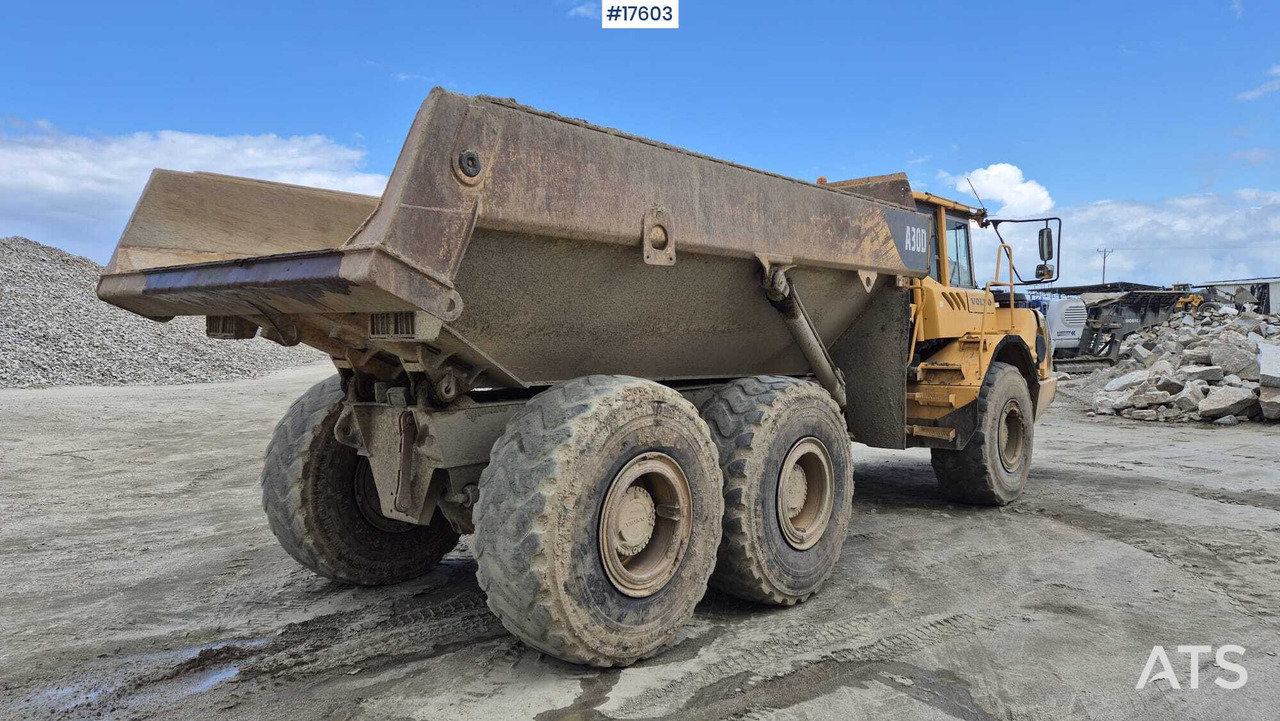 Kloubový sklápěč 2002 Volvo A30D: obrázek 12