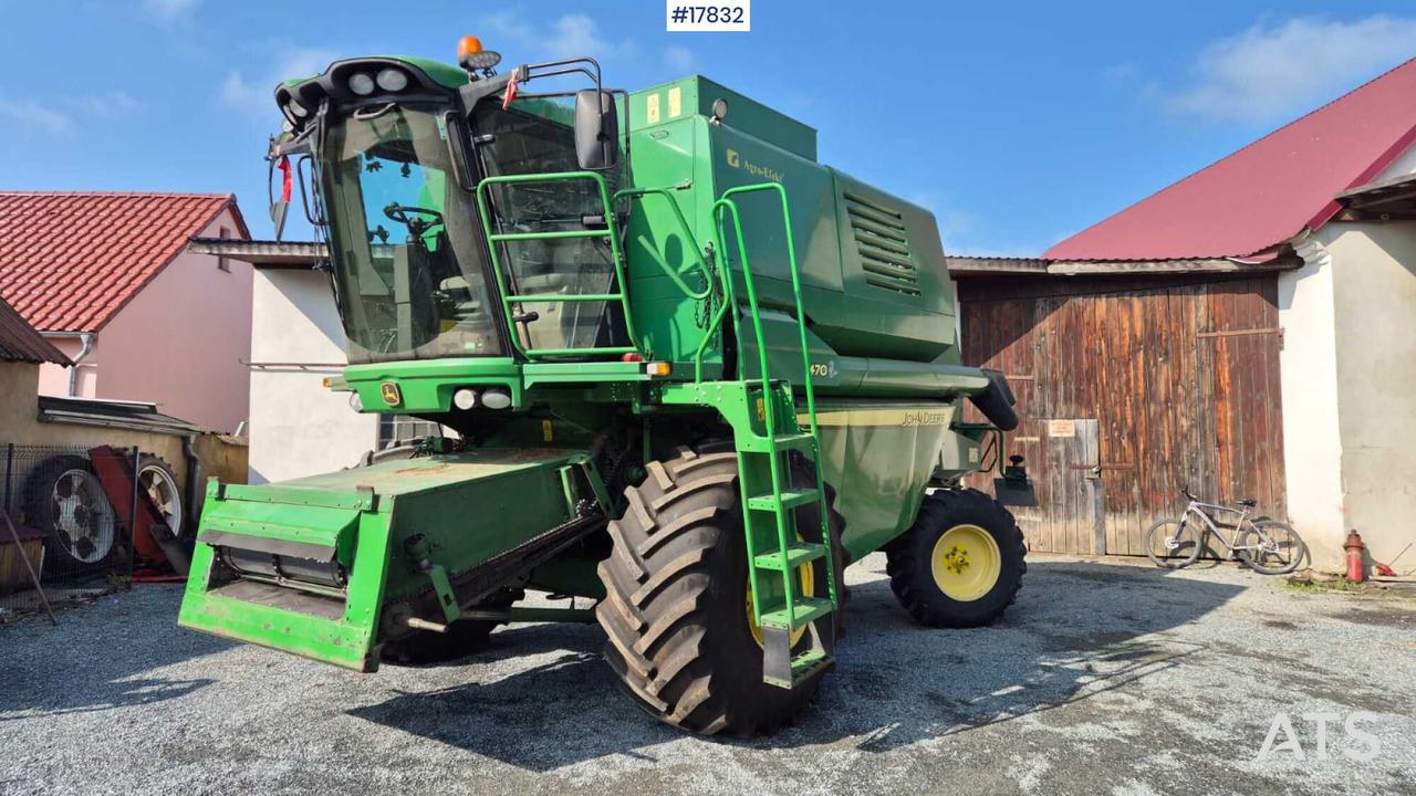 Combine harvester JOHN DEERE 1470 (2010) - Sklízecí mlátička: obrázek 1 Combine harvester JOHN DEERE 1470 (2010) - Sklízecí mlátička: obrázek 1