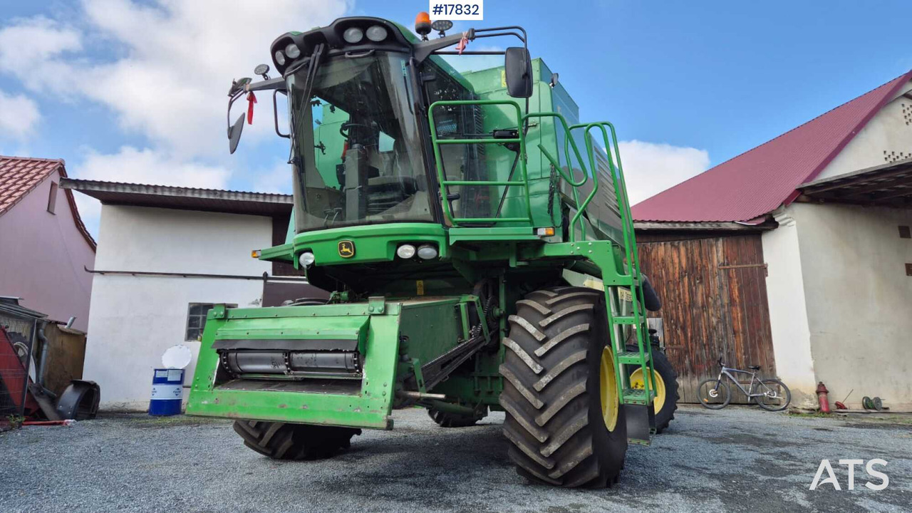 Combine harvester JOHN DEERE 1470 (2010) - Sklízecí mlátička: obrázek 2 Combine harvester JOHN DEERE 1470 (2010) - Sklízecí mlátička: obrázek 2