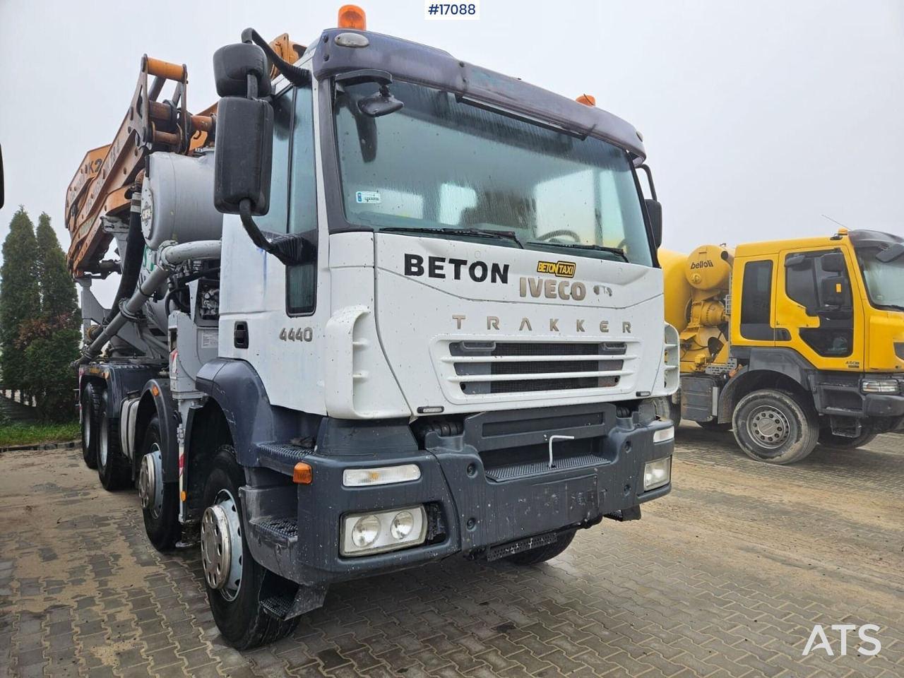 Concrete pump CIFA Magnum MK 28,4 IVECO 8x4 (2006) - Autočerpadlo: obrázek 2 Concrete pump CIFA Magnum MK 28,4 IVECO 8x4 (2006) - Autočerpadlo: obrázek 2