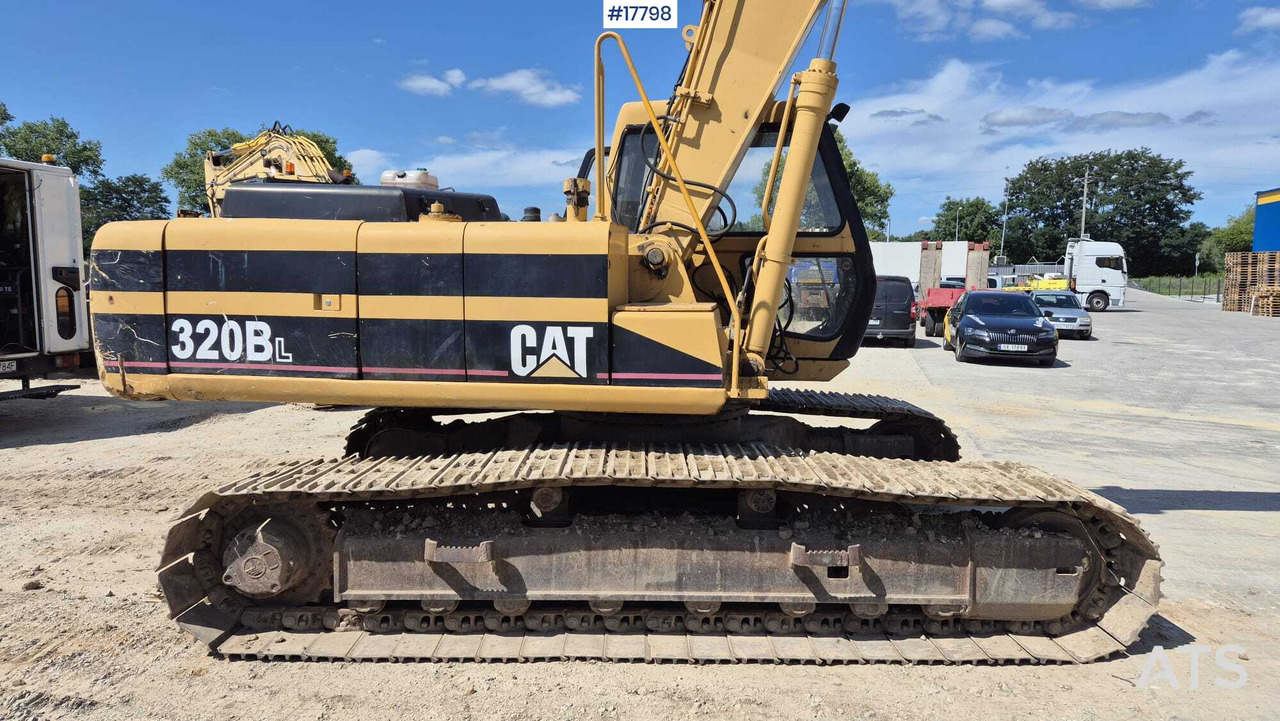 Crawler excavator JCB JS 220 LONG 16m (1997) - Pásové rýpadlo: obrázek 2 Crawler excavator JCB JS 220 LONG 16m (1997) - Pásové rýpadlo: obrázek 2