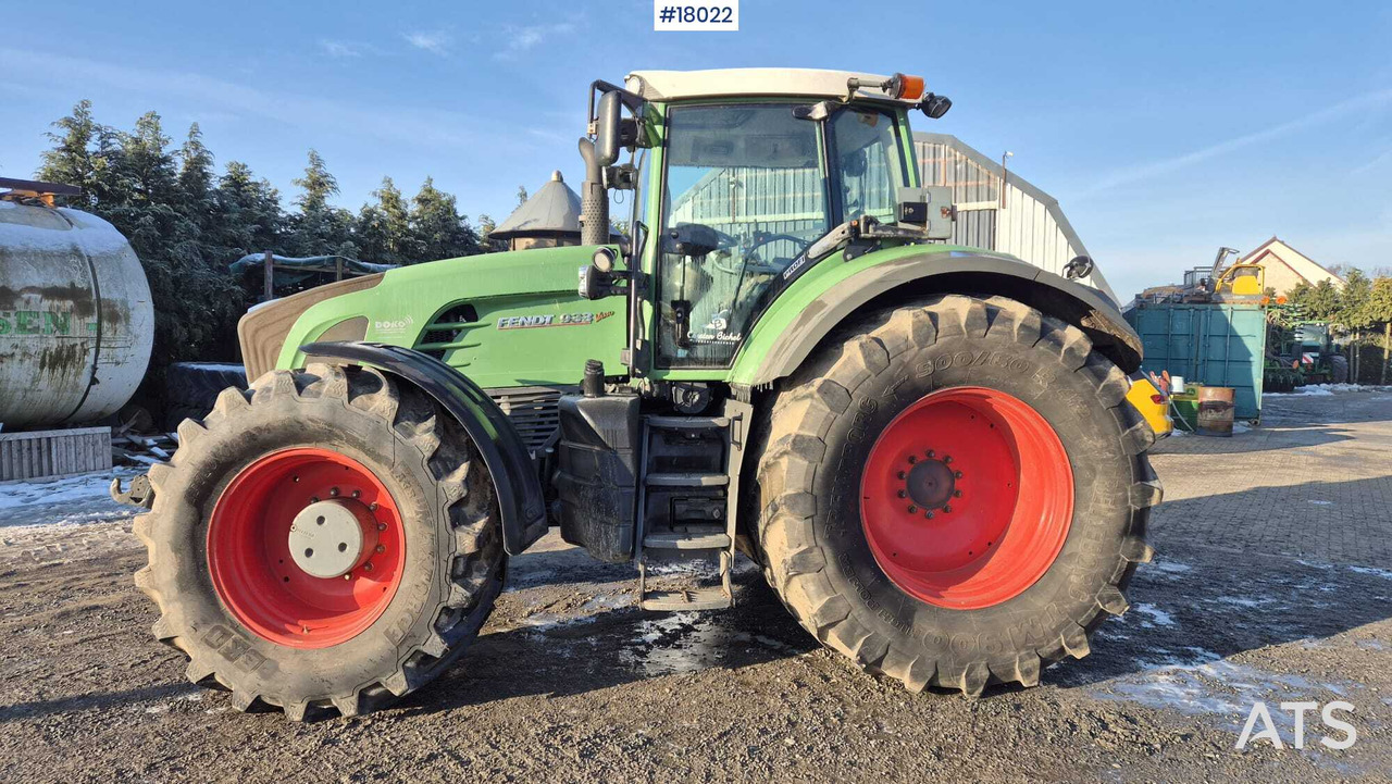 FENDT 933 Vario agricultural tractor (2015) - Traktor: obrázek 4 FENDT 933 Vario agricultural tractor (2015) - Traktor: obrázek 4