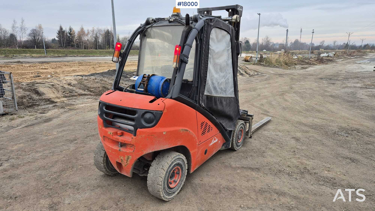 LINDE H25T forklift (2009) - Dieselový vysokozdvižný vozík: obrázek 5 LINDE H25T forklift (2009) - Dieselový vysokozdvižný vozík: obrázek 5