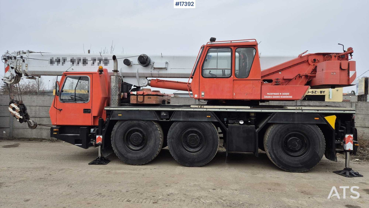 Mobile Crane GROVE GMK 3050 (2001) - Autojeřáb: obrázek 4 Mobile Crane GROVE GMK 3050 (2001) - Autojeřáb: obrázek 4