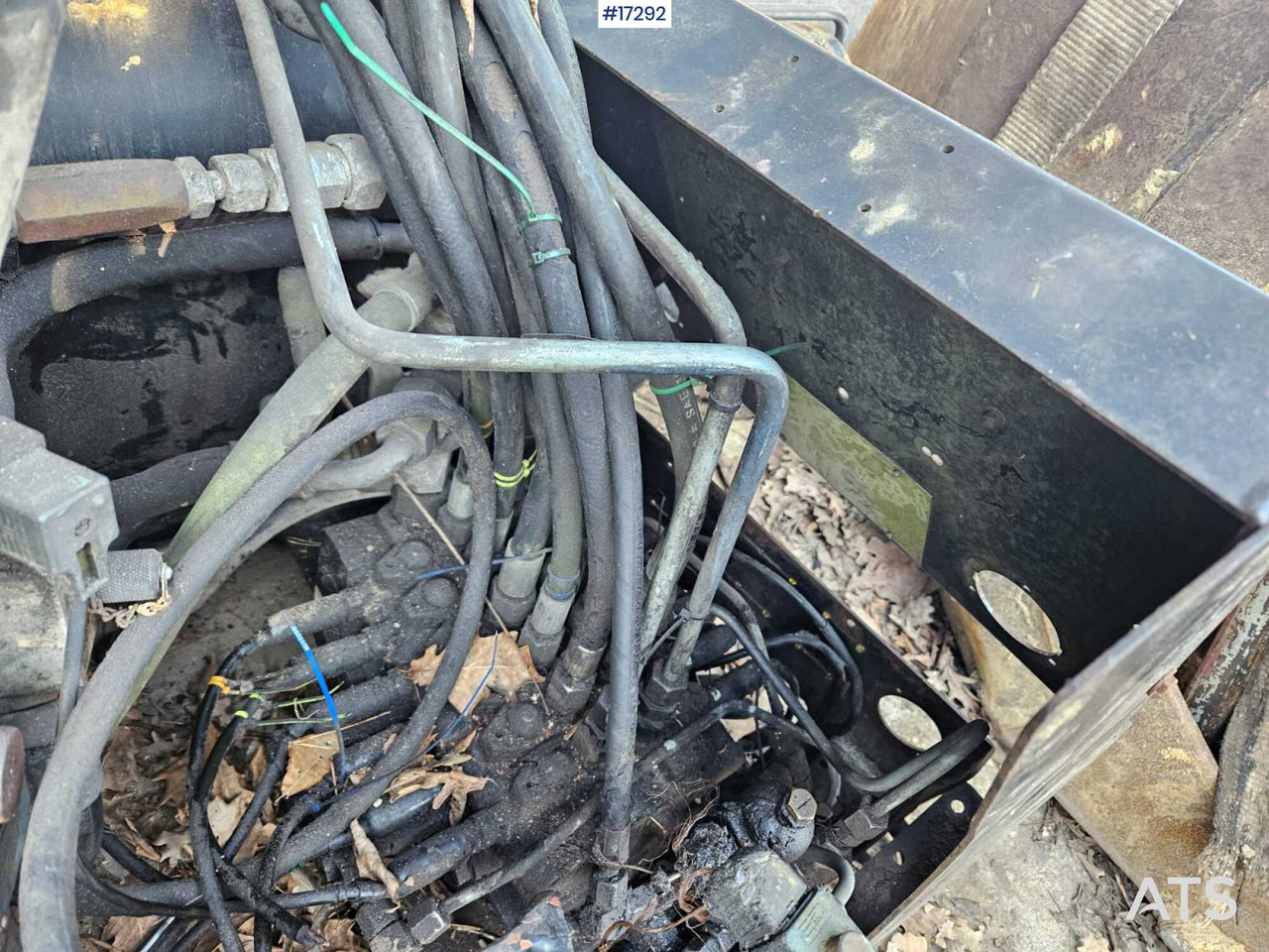 Hydraulická ruka PALFINGER PK 13000 hydraulic crane (1997): obrázek 10 Hydraulická ruka PALFINGER PK 13000 hydraulic crane (1997): obrázek 10